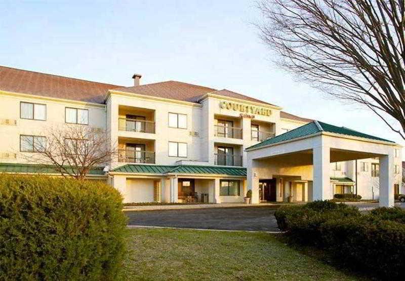 Courtyard By Marriott Princeton Zewnętrze zdjęcie