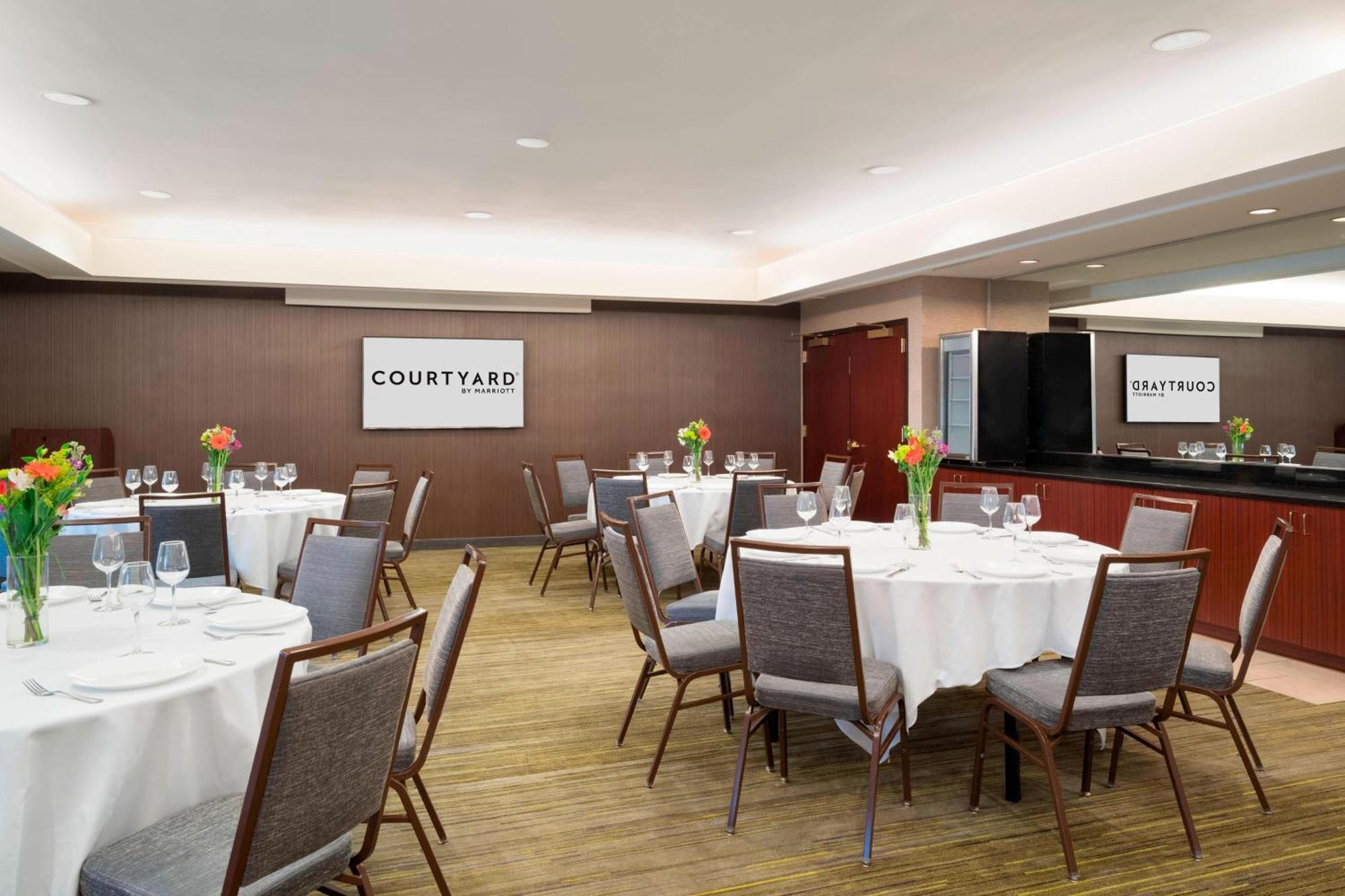 Courtyard By Marriott Princeton Zewnętrze zdjęcie