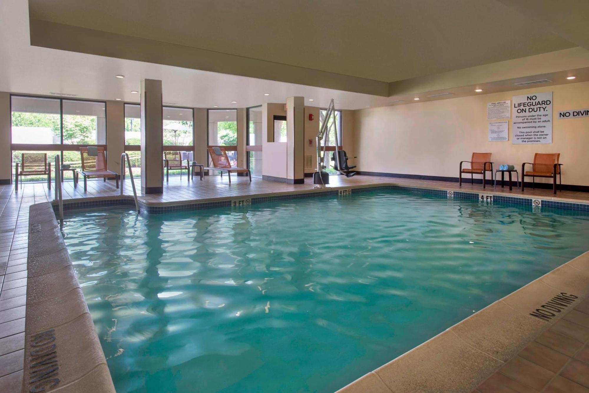 Courtyard By Marriott Princeton Zewnętrze zdjęcie